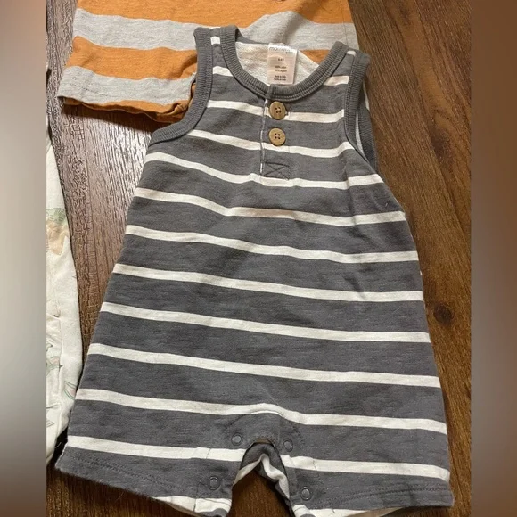 Six Rompers - Picture 3 of 12